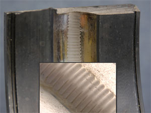 Fluting of a bearing race wall.
