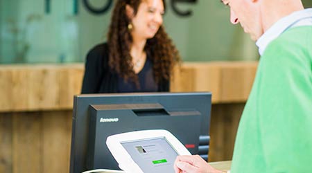 Visitor Management Software Features Receptionist App: Proxyclick