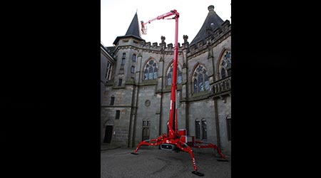 Compact track mounted lift: Teupen