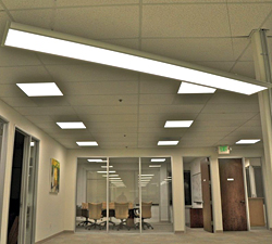Light-Emitting-Diode Fixtures: Lunera Lighting Inc.