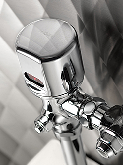 Flush Valves: Moen Inc.